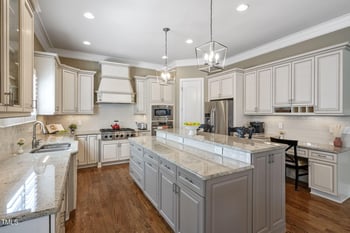 117 Synandra Ln, Holly Springs, NC 27540