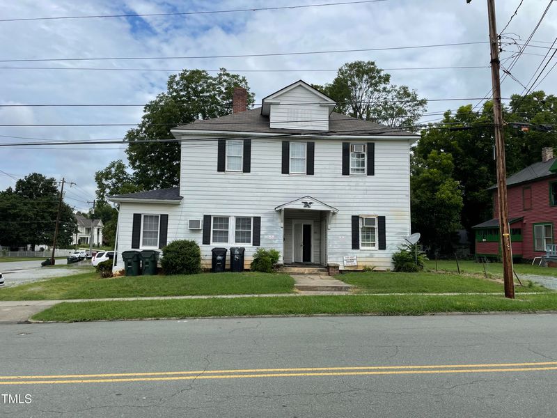 117 Tucker St, Burlington, NC 27215