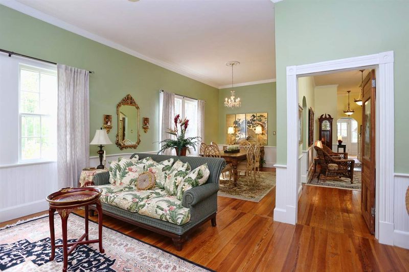 117 W Union St, Hillsborough, NC 27278