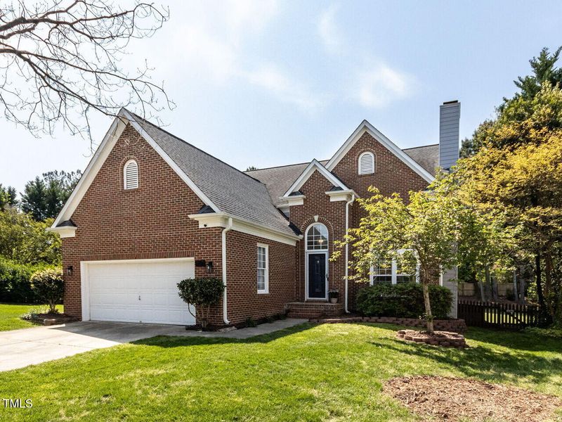 117 Whitehaven Ln, Cary, NC 27519