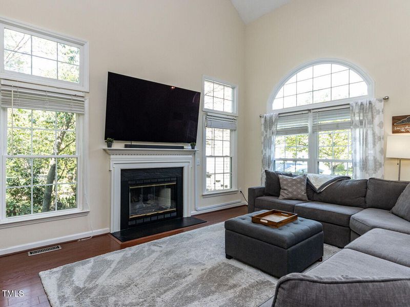 117 Whitehaven Ln, Cary, NC 27519