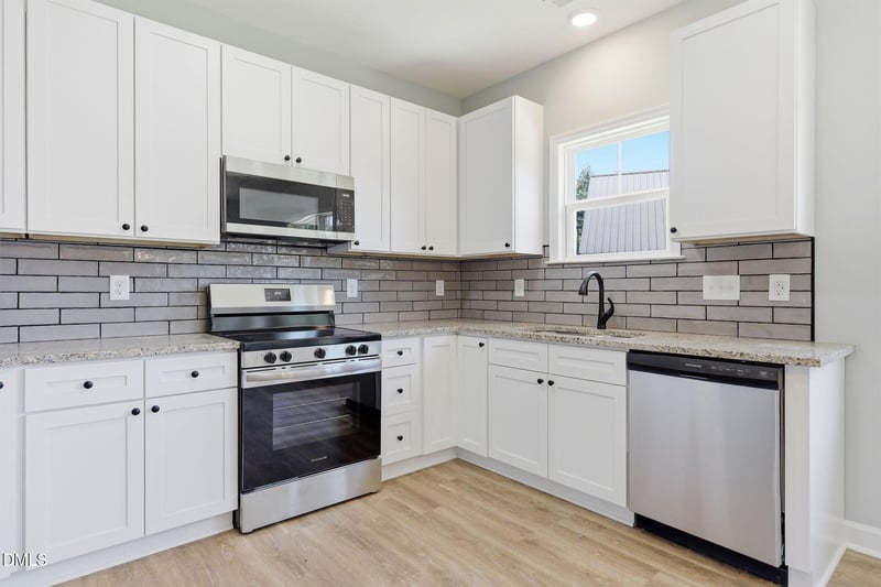 117 Wilson St, Erwin, NC 28339