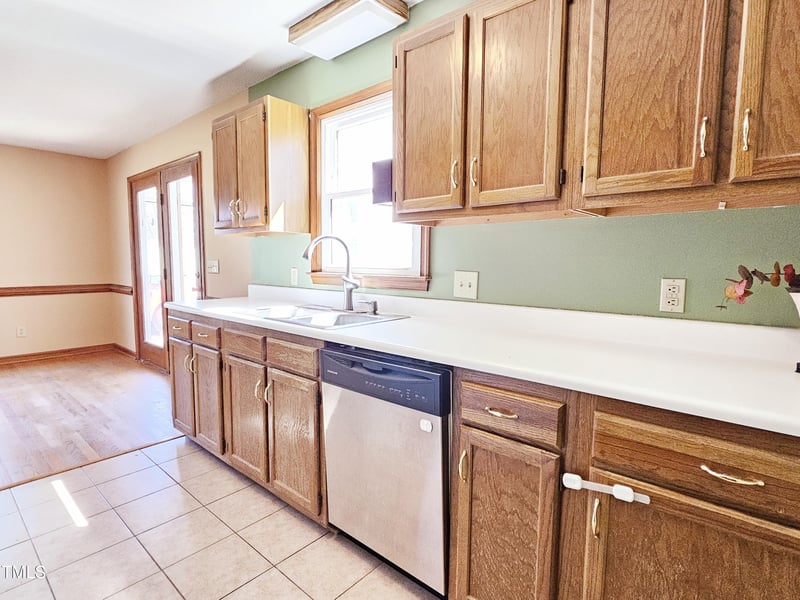 117 Woodcroft Dr, Angier, NC 27501