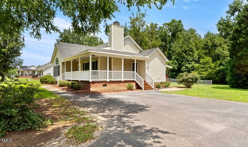 117 Woodstone Dr, Archer Lodge, NC 27527