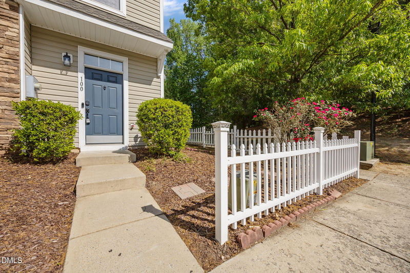 11700 Coppergate Dr #100, Raleigh, NC 27614