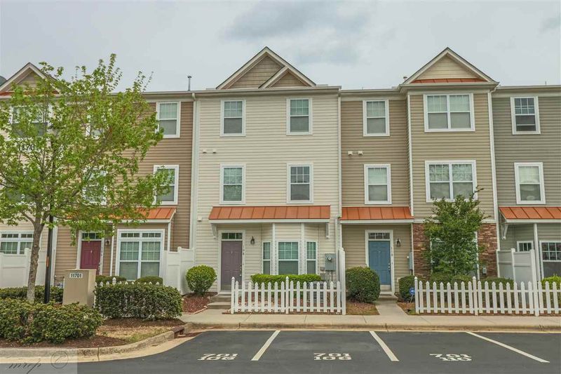 11701 Coppergate Dr #108, Raleigh, NC 27614