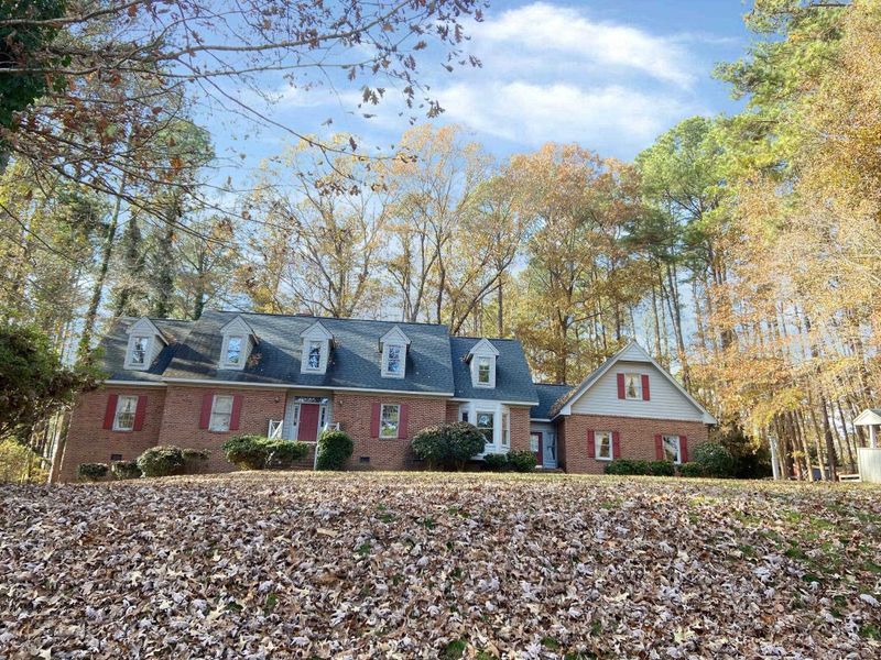 11705 Old Creedmoor Rd, Raleigh, NC 27613
