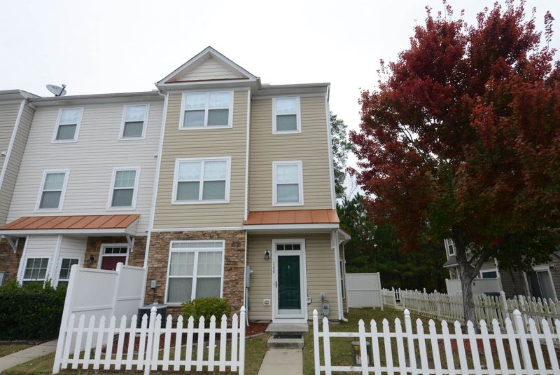 11710 Coppergate Dr #100, Raleigh, NC 27614