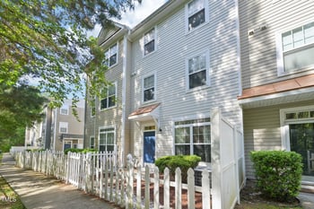 11710 Coppergate Dr #103, Raleigh, NC 27614