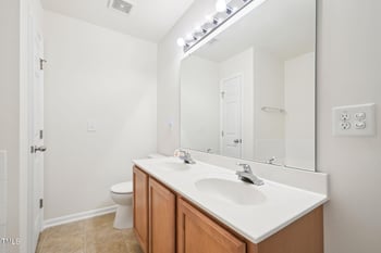 11710 Coppergate Dr #103, Raleigh, NC 27614
