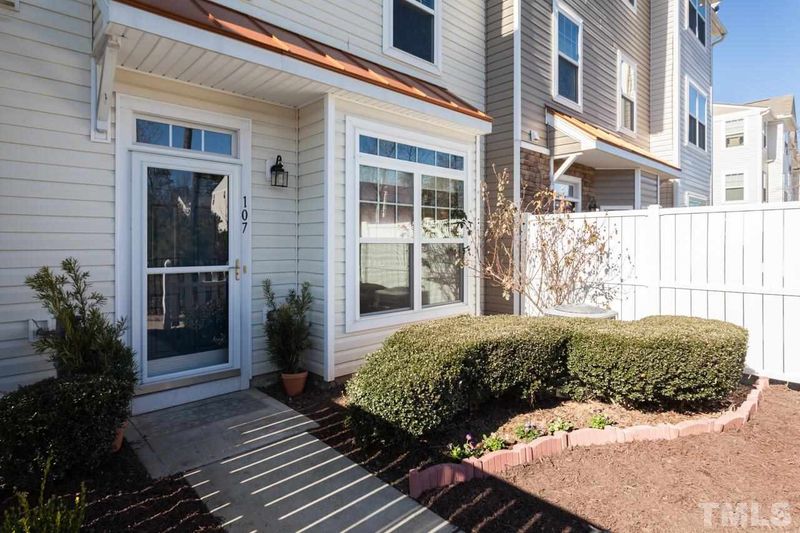 11710 Coppergate Dr #107, Raleigh, NC 27614