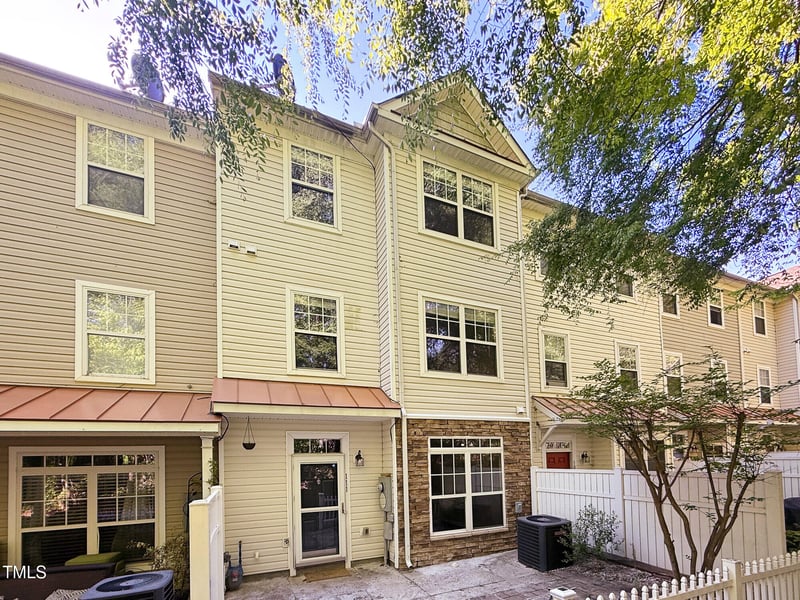 11710 Mezzanine Dr #111, Raleigh, NC 27614