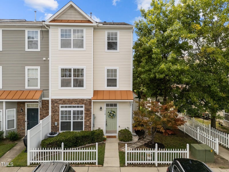 11711 Coppergate Dr #110, Raleigh, NC 27614