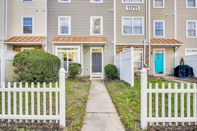 11711 Mezzanine Dr #106, Raleigh, NC 27614