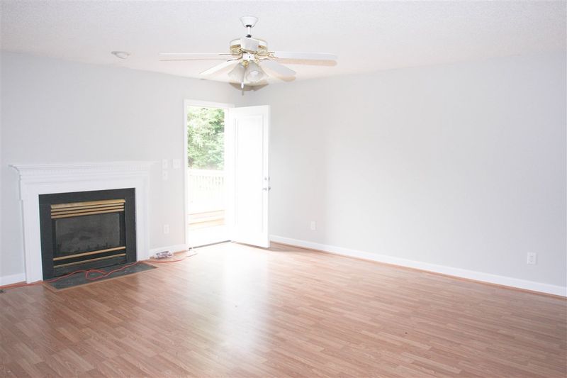 11717 Louisburg Rd, Wake Forest, NC 27587
