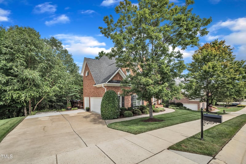 11721 Wake Bluff Dr, Raleigh, NC 27614