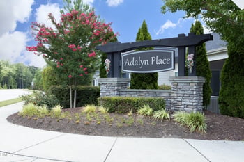 1173 Hodgson Ln, Fuquay Varina, NC 27526