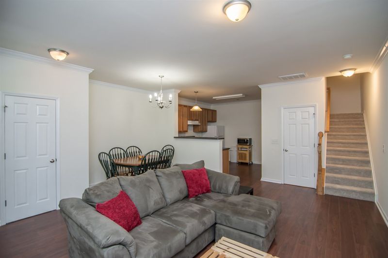 11730 Mezzanine Dr #111, Raleigh, NC 27614