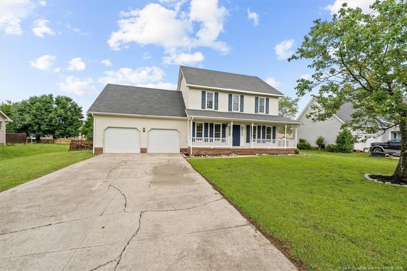 1174 Blankshire Rd, Fayetteville, NC 28314