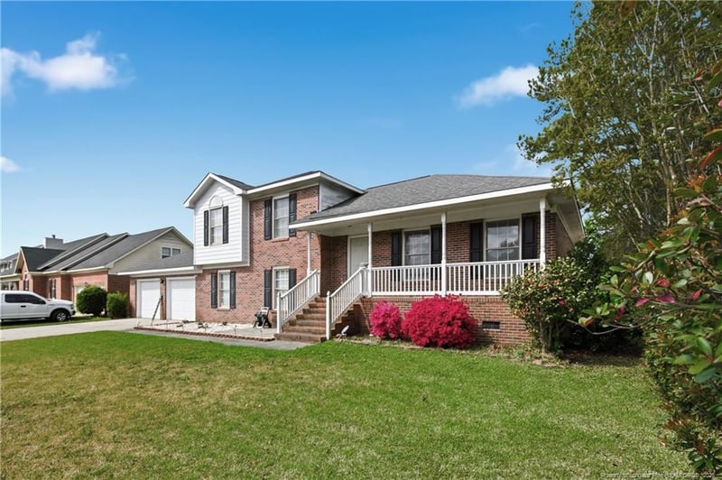 1174 Hallberry Dr, Fayetteville, NC 28314