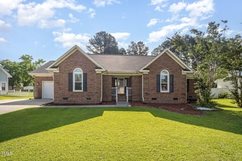 1175 Blankshire Rd, Fayetteville, NC 28314
