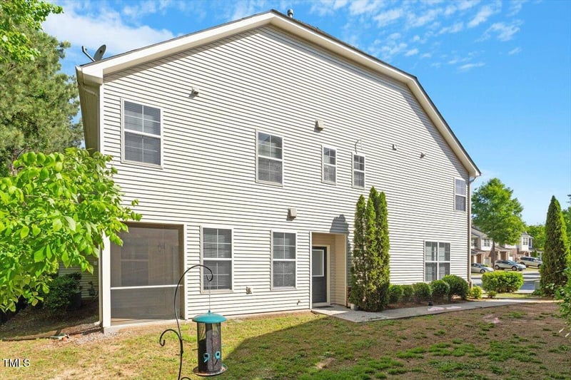 1175 Contessa Dr, Cary, NC 27513