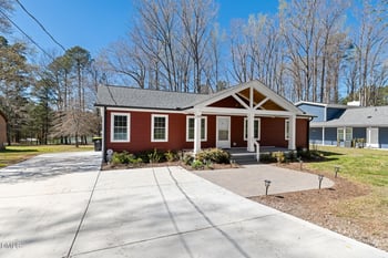 1176 Cedar Cove Rd, Henderson, NC 27537
