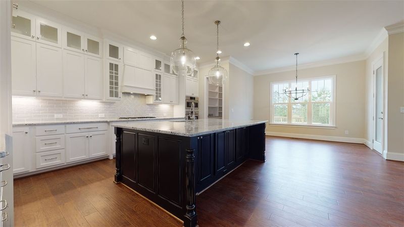 118 Allesandra Dr, Clayton, NC 27527