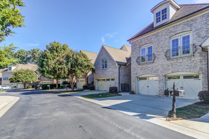 118 Arabella Ct, Cary, NC 27518