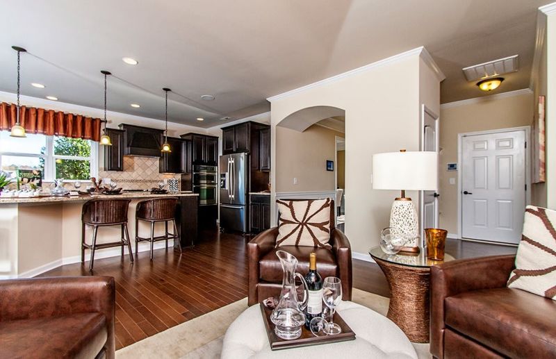 118 Burlington Mill Ct, Durham, NC 27703