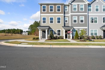 118 Calvander Ln, Apex, NC 27539