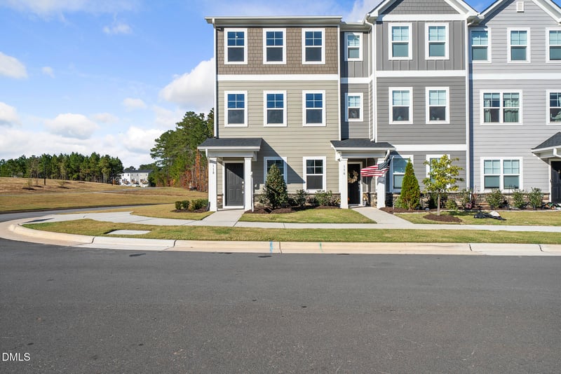 118 Calvander Ln, Apex, NC 27539