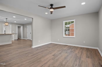 118 Cherry St, Henderson, NC 27536