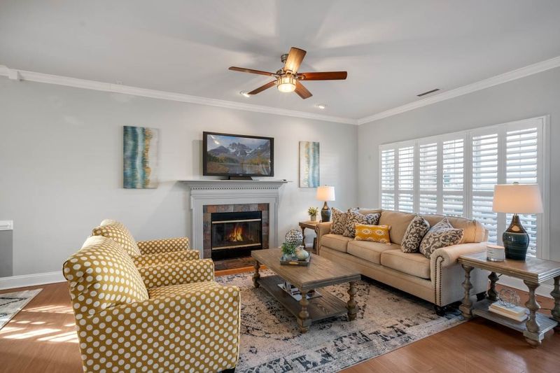 118 Cricketgrass Dr, Cary, NC 27513