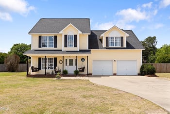 118 Day Lily Ln, Dunn, NC 28334