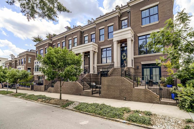 118 S East St, Raleigh, NC 27601