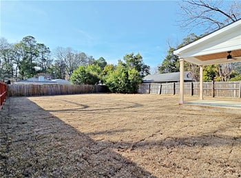 118 Ellington St, Fayetteville, NC 28305