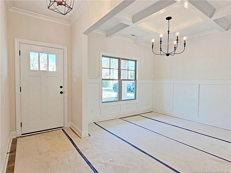 118 Ellington St, Fayetteville, NC 28305