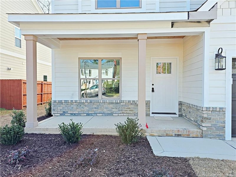 118 Ellington St, Fayetteville, NC 28305