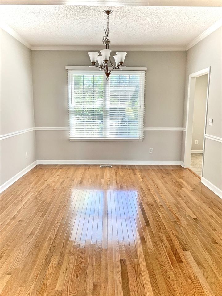 118 Evans Estates Dr, Cary, NC 27513