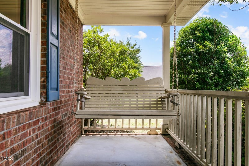 118 Finch Rd, Fayetteville, NC 28306