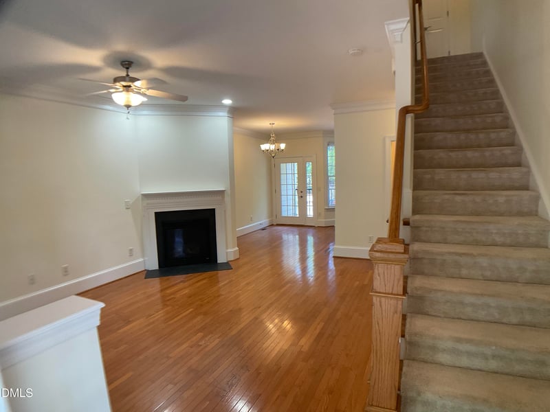 118 Finsbury St, Durham, NC 27703