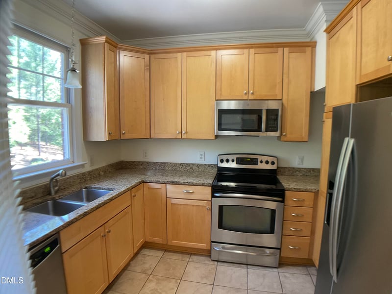 118 Finsbury St, Durham, NC 27703