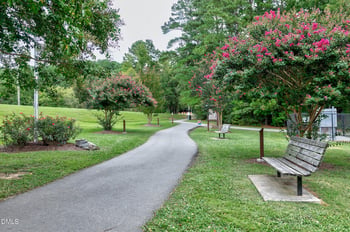 118 Greenmont Ln, Cary, NC 27511