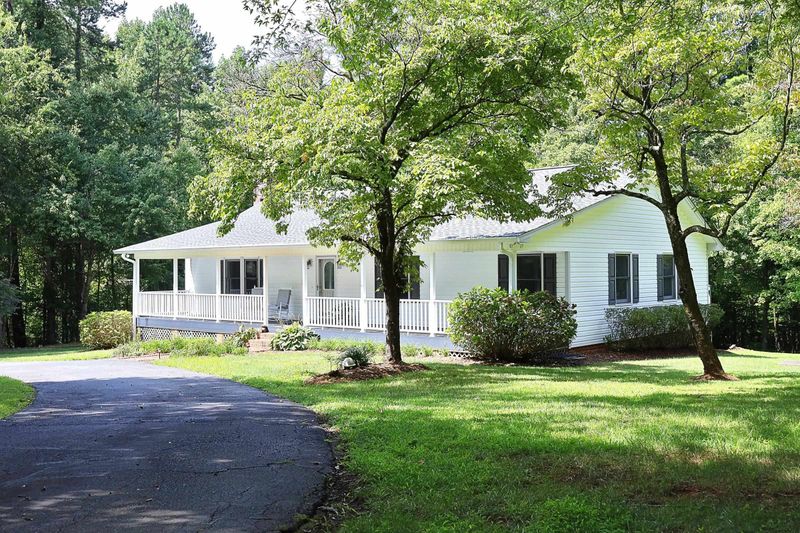 118 Gwen Rd, Hillsborough, NC 27278