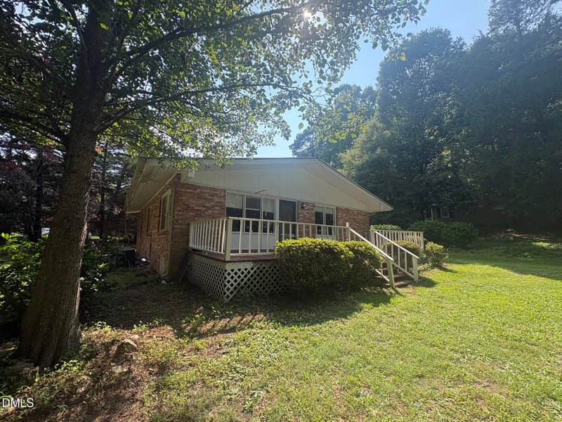 118 Jonan Ct, Chapel Hill, NC 27516