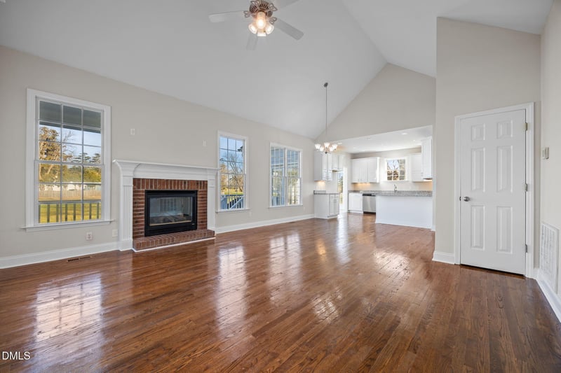 118 Kayleigh Ct, Willow Springs, NC 27592