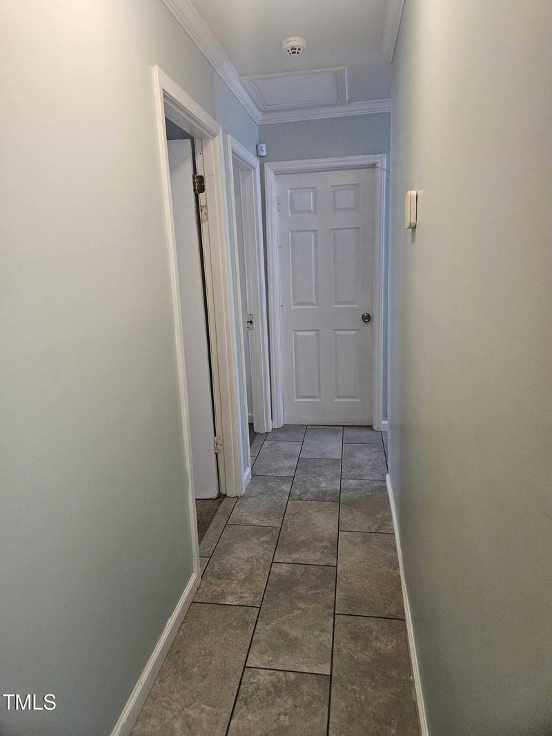 118 Lynn Rd, Durham, NC 27703