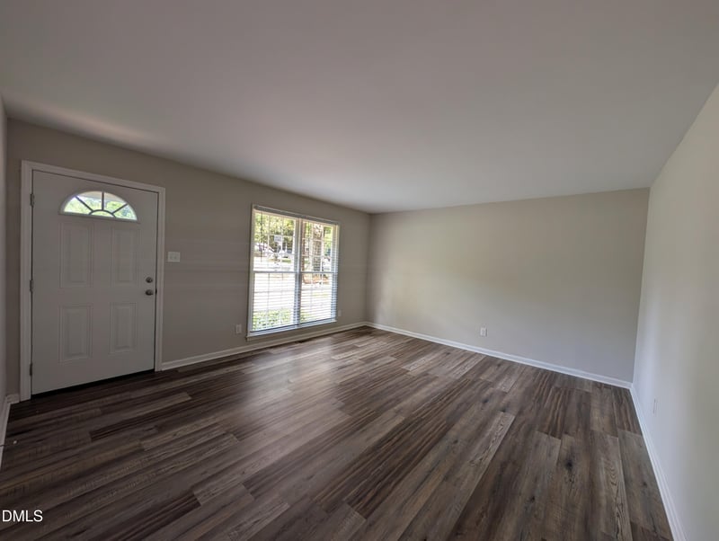 118 Mciver St, Zebulon, NC 27597