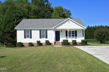 118 Mckenzie Cir, Clayton, NC 27520